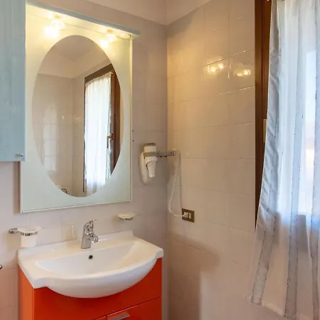 Belvilla By Oyo Village Albarella V4 *